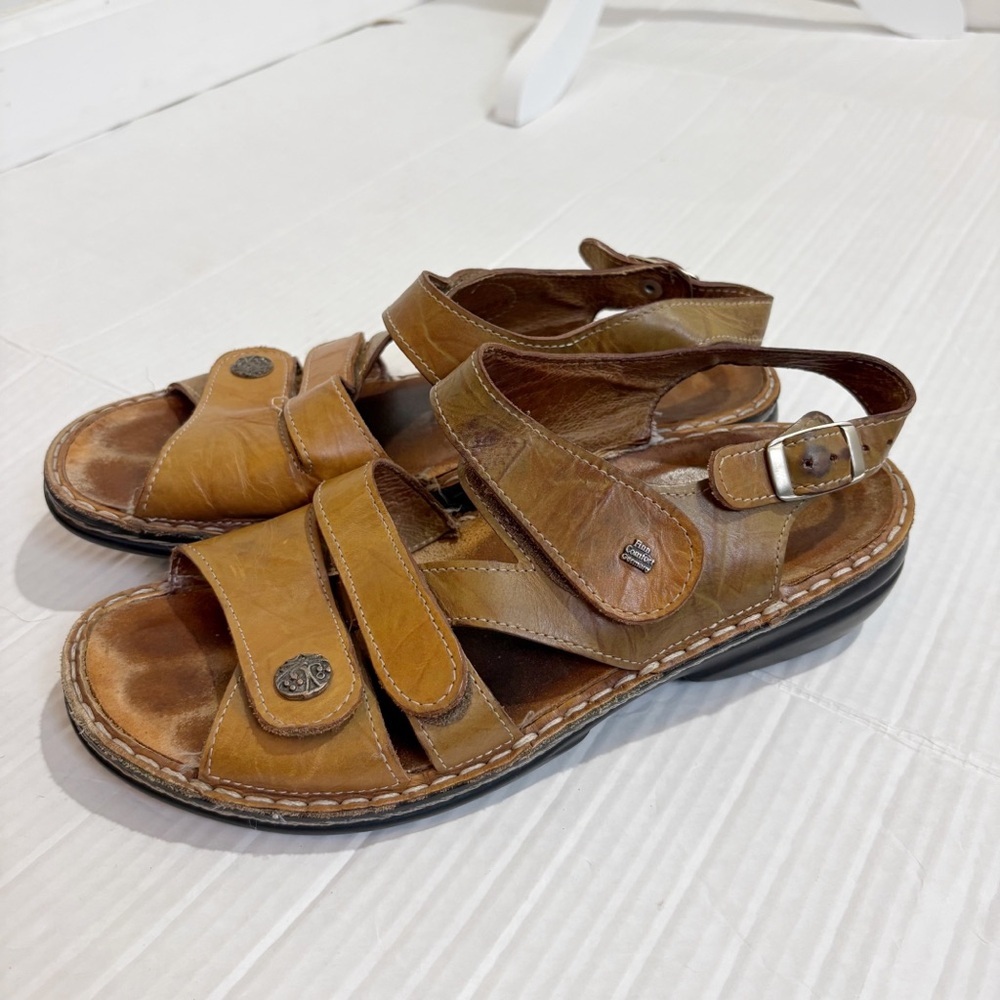 Finn Comfort Gomera-S Sandals Size EU 40 Size 9 Size 9.5 Brown Leather Travel